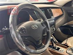 Kia Quoris